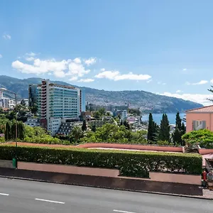 106 - Two Bedroom Appartement Funchal (Madeira)